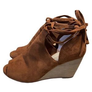 BC - Born in California Faux Suede Wedges Size 8